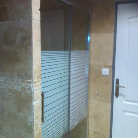 La Phalene Elodie * Toulon