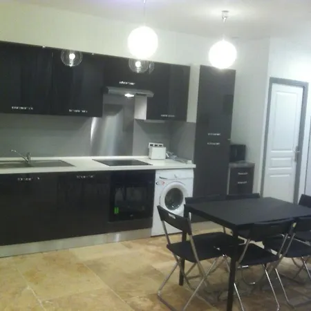 La Phalene Elodie Lejlighed Toulon